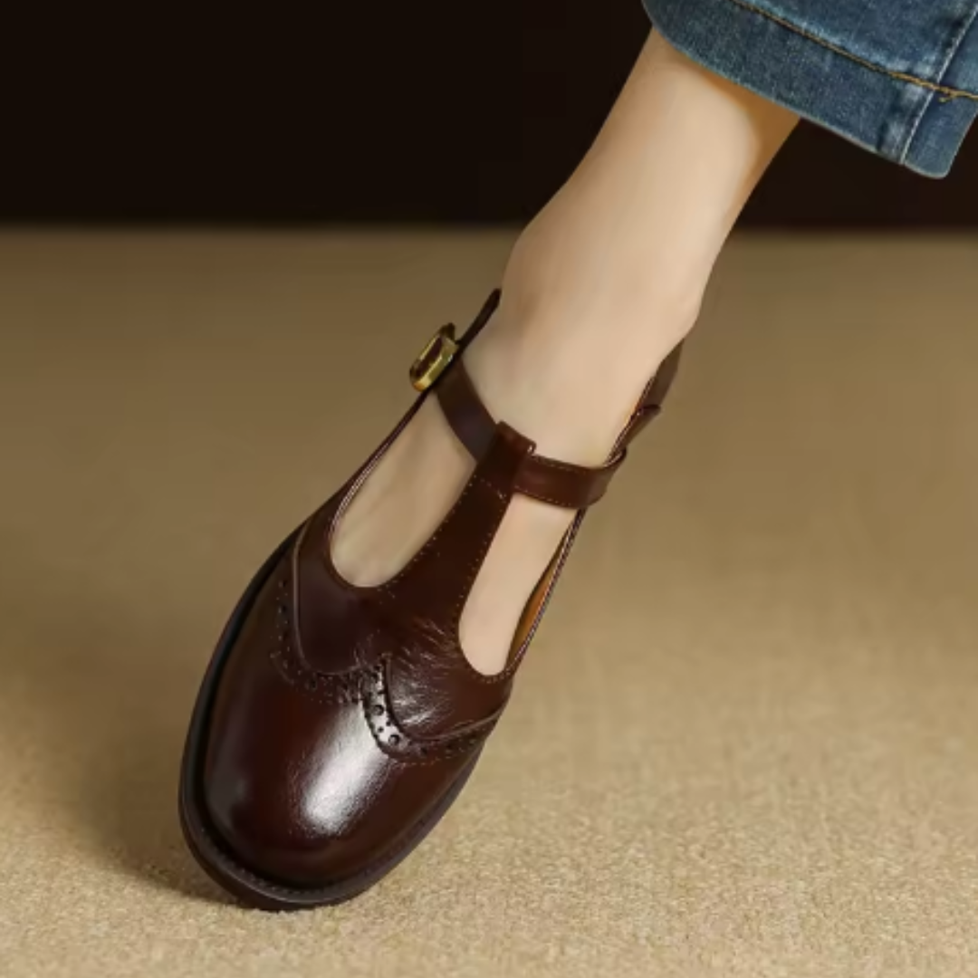 Suzy | Stylish Mary Janes