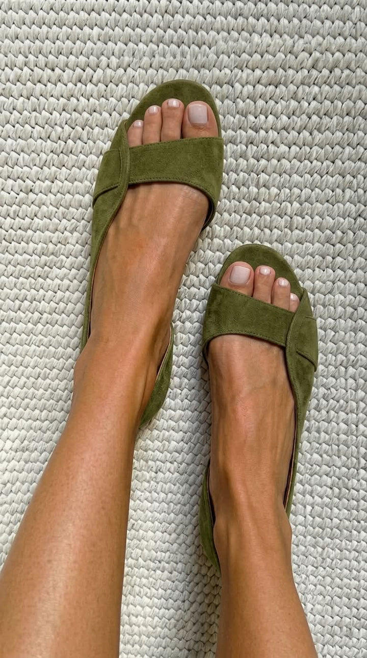 Reverie | Cross Strap Comfort Sandals