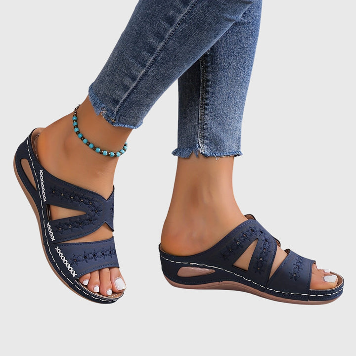 Noëlle™ | Lightweight Orthopedic Sandals