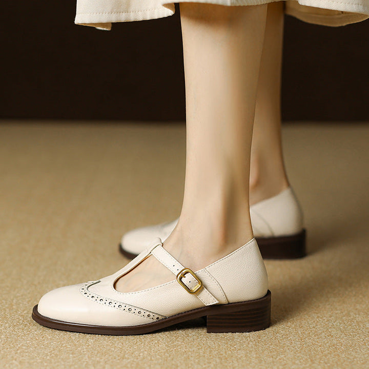 Suzy | Stylish Mary Janes