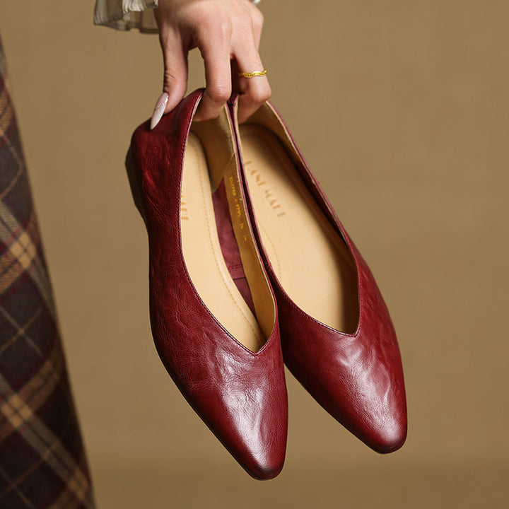 Valmir | Pointed-Toe Minimalist Flat Mules