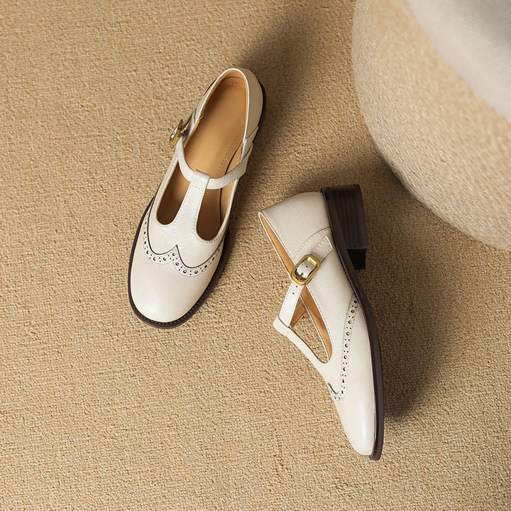 Suzy | Stylish Mary Janes
