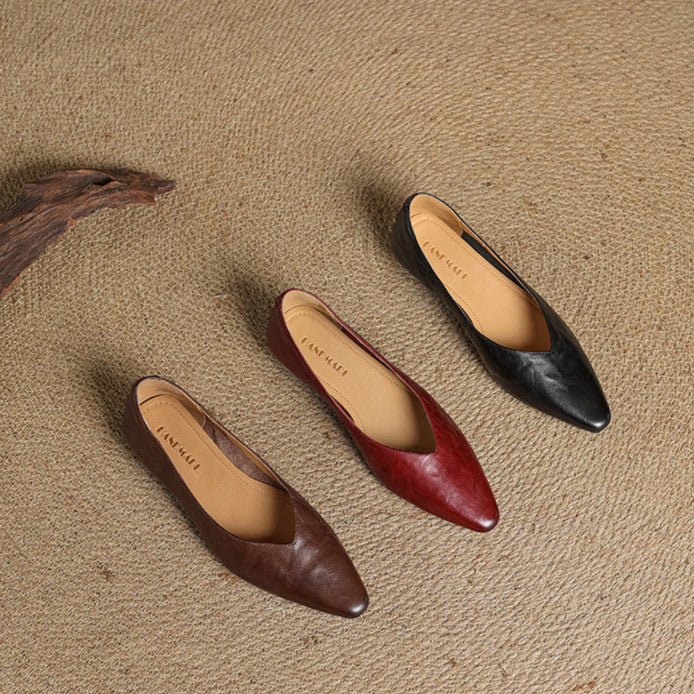 Valmir | Pointed-Toe Minimalist Flat Mules