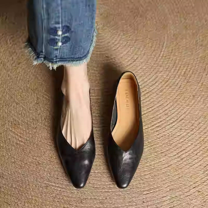 Valmir | Pointed-Toe Minimalist Flat Mules