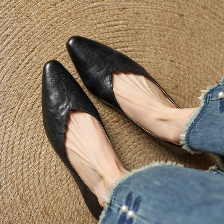 Valmir | Pointed-Toe Minimalist Flat Mules