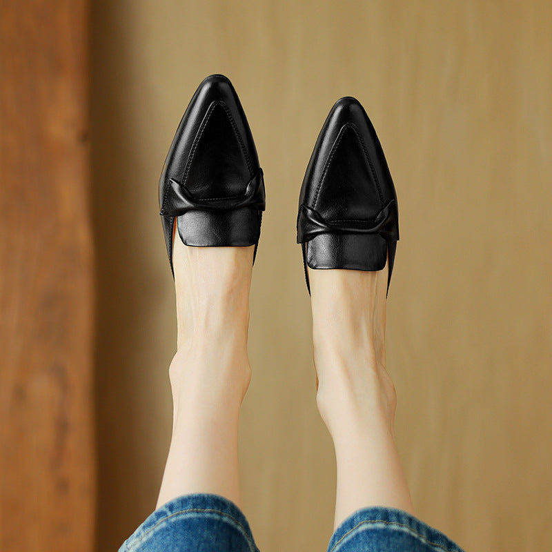 Erlen | Pointed-Toe Knot Detail Mules