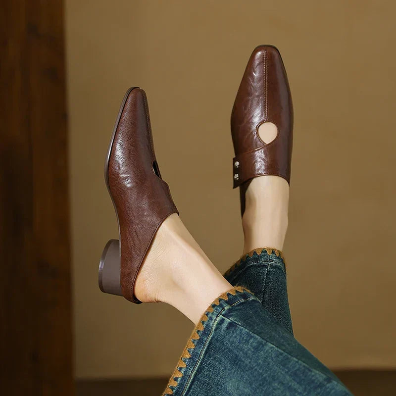 Agnit | Pointed-Toe Cutout Accent Mules