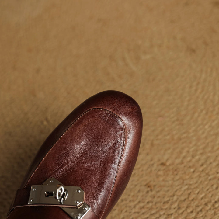 Carla | Rounded-Toe Hardware Accent Mules