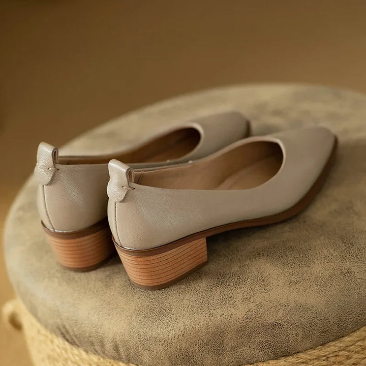 Helen | Classic Chic Pumps