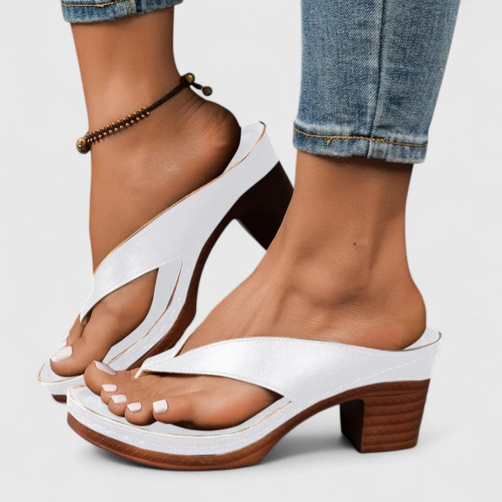 Jazrielle | Toe-Loop Block Heel Sandals
