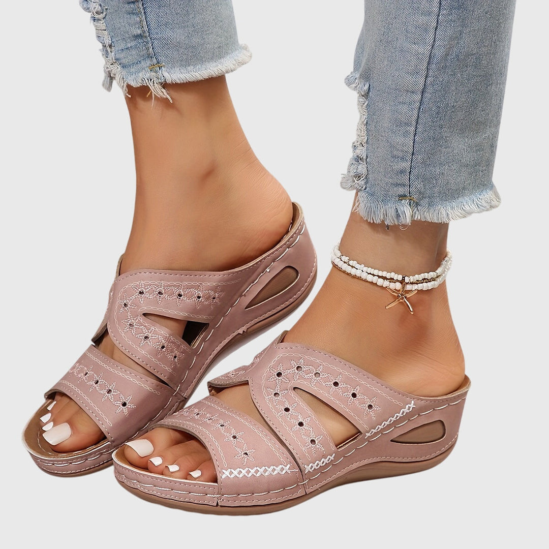 Noëlle™ | Lightweight Orthopedic Sandals